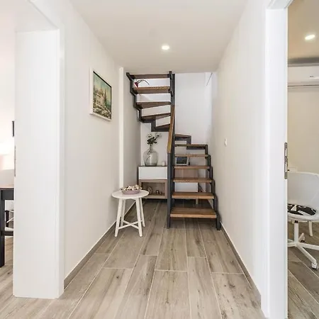 V & O Villa